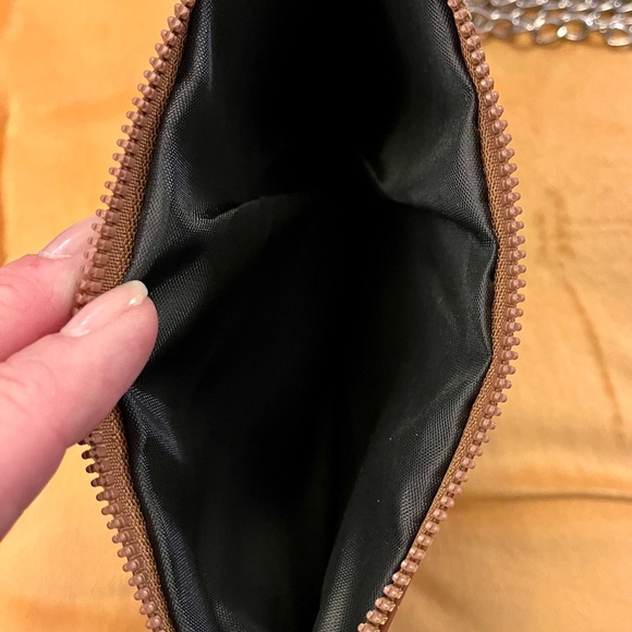 Brown clutch w/removable chain strap - Picture 4 of 4